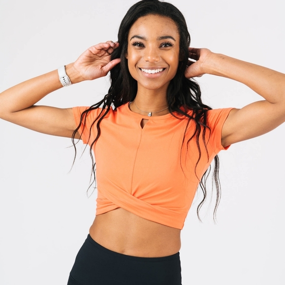 Zyia Coral Go To Crop - Picture 2 of 5